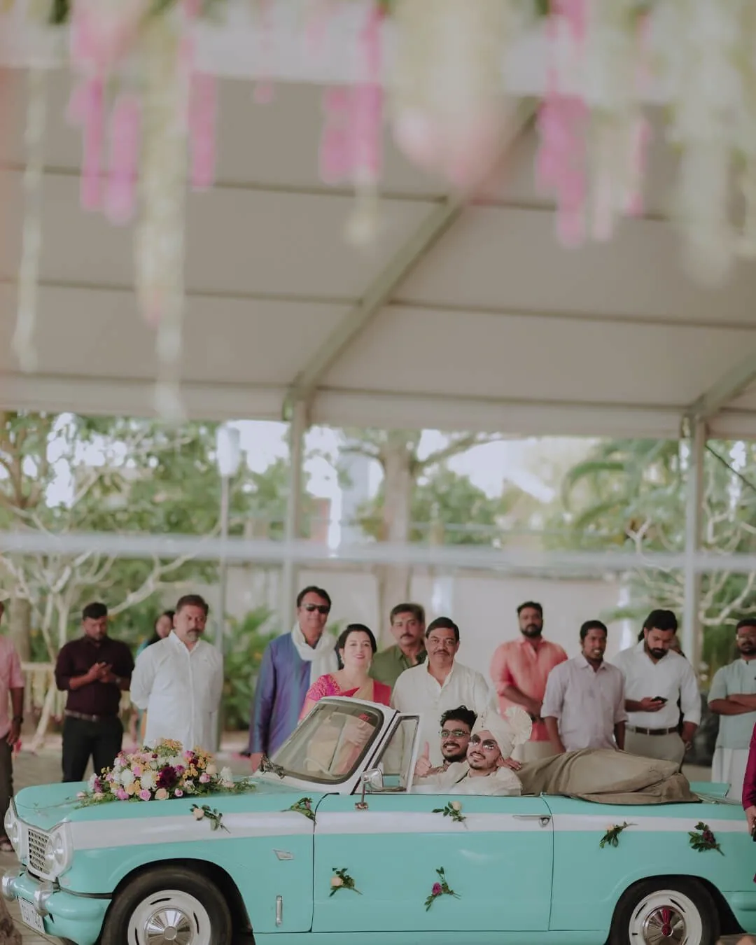 PRIYANKA & VIVEK — wedding delight