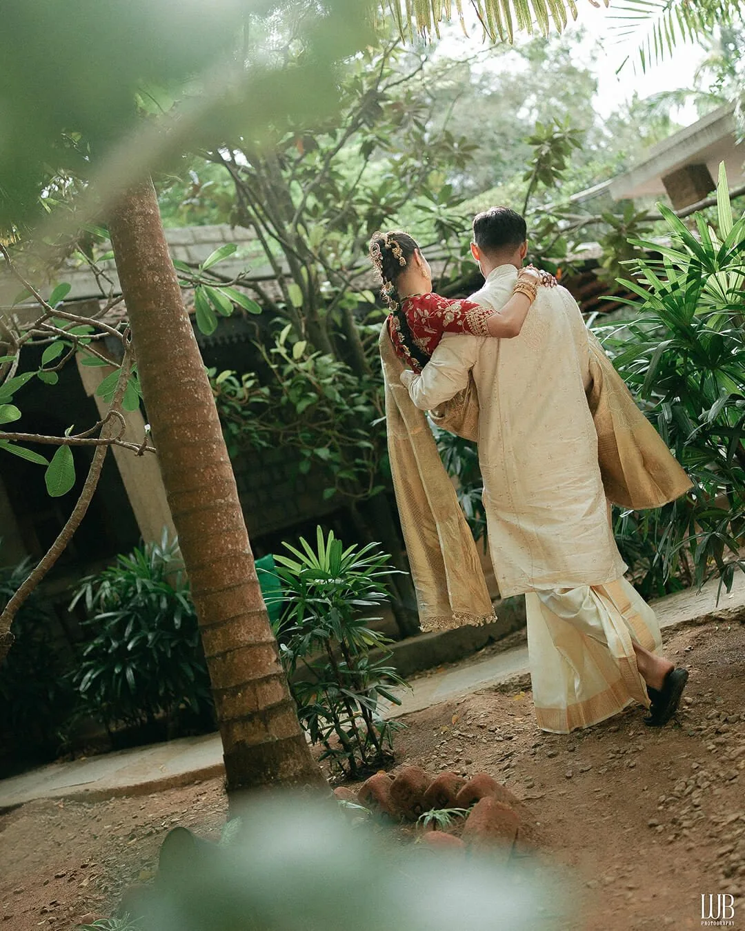 Sai and Aishwarya — wedding delight