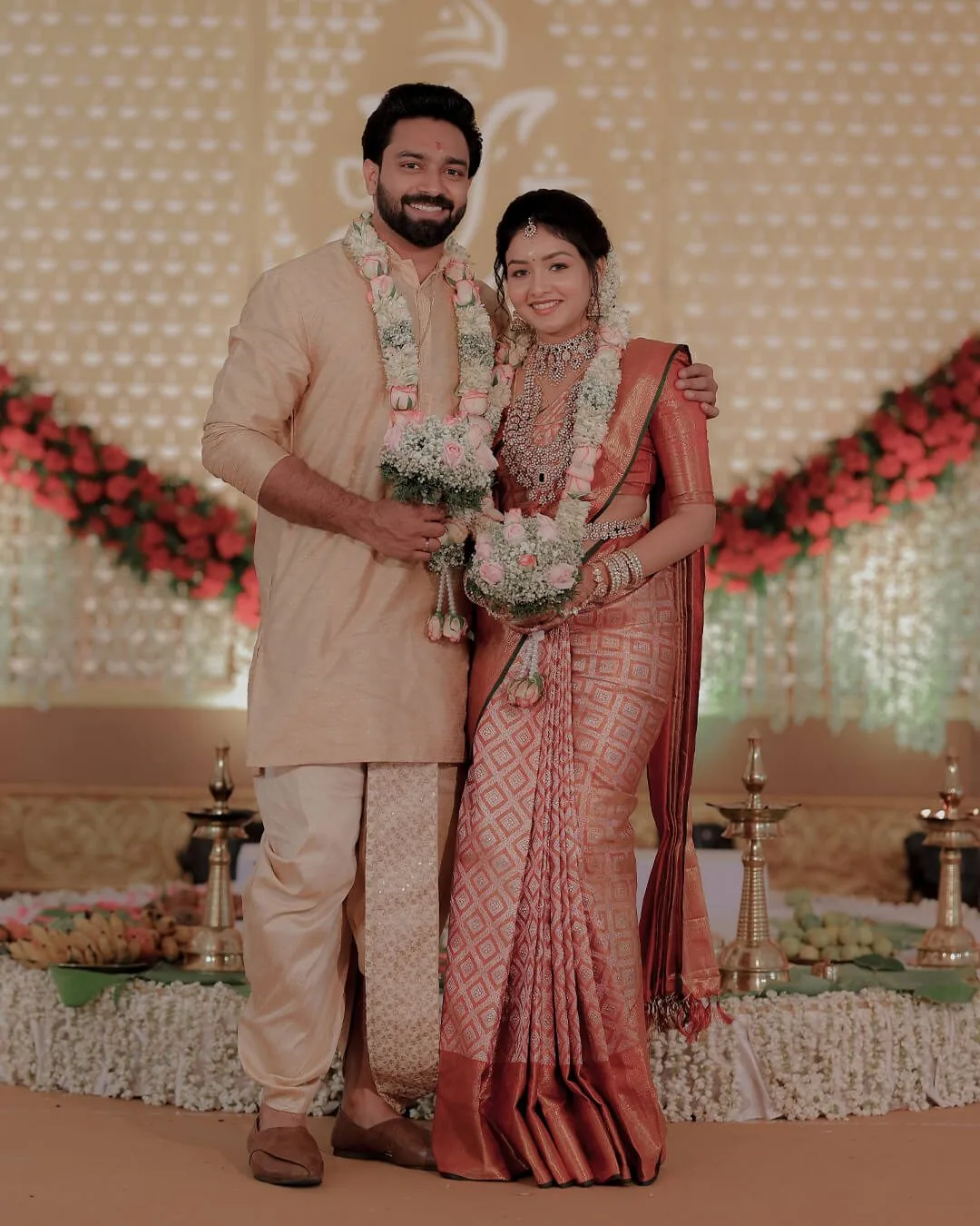 KALYANI & MIDHUN — wedding story hero