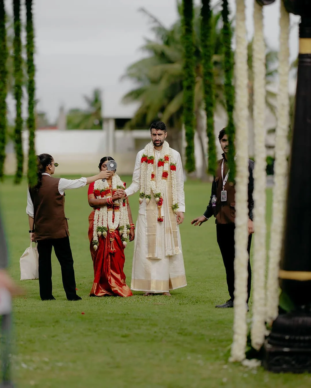 Pavi and Aneil — wedding candid moment
