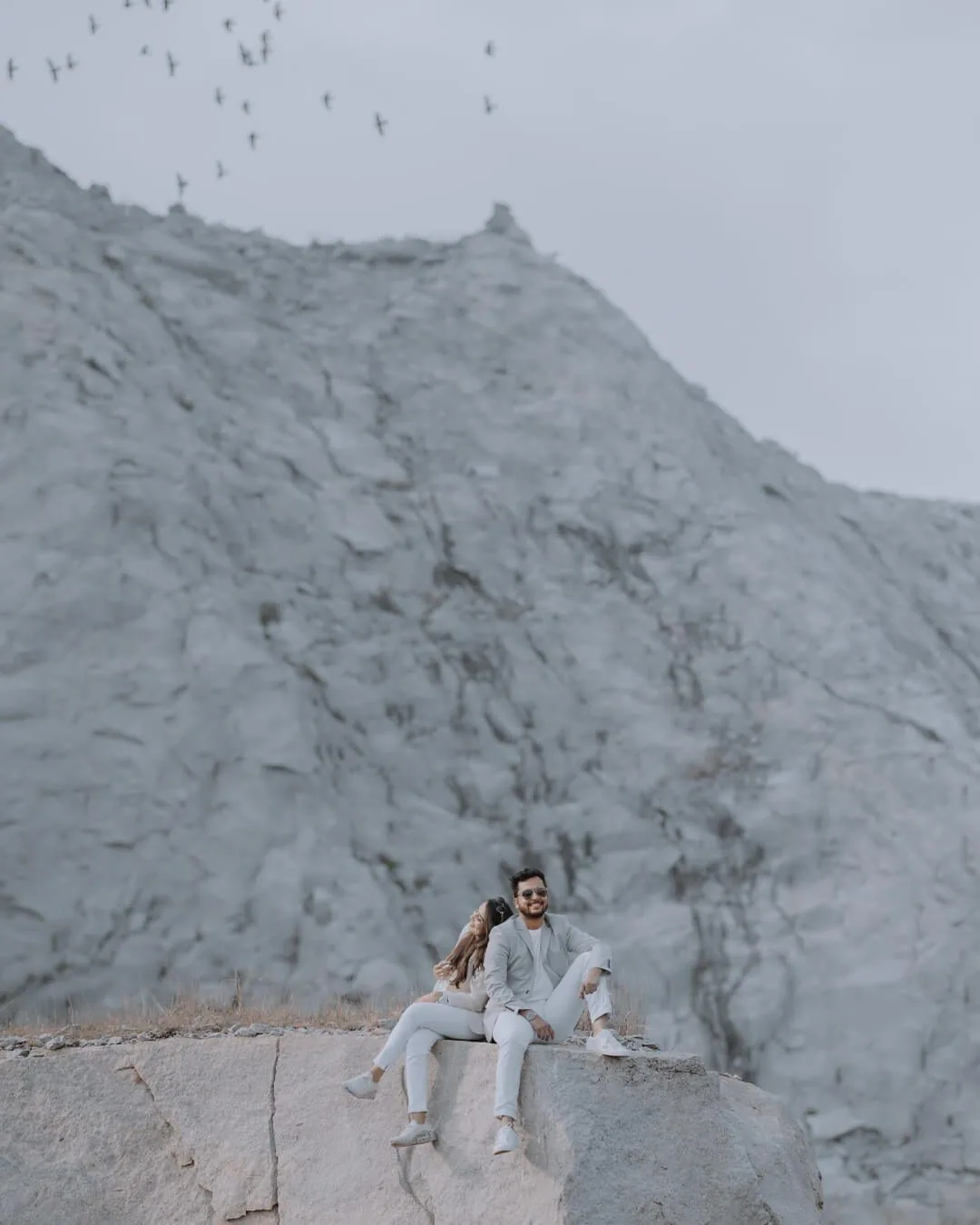 DISHA & RONAK — wedding candid moment