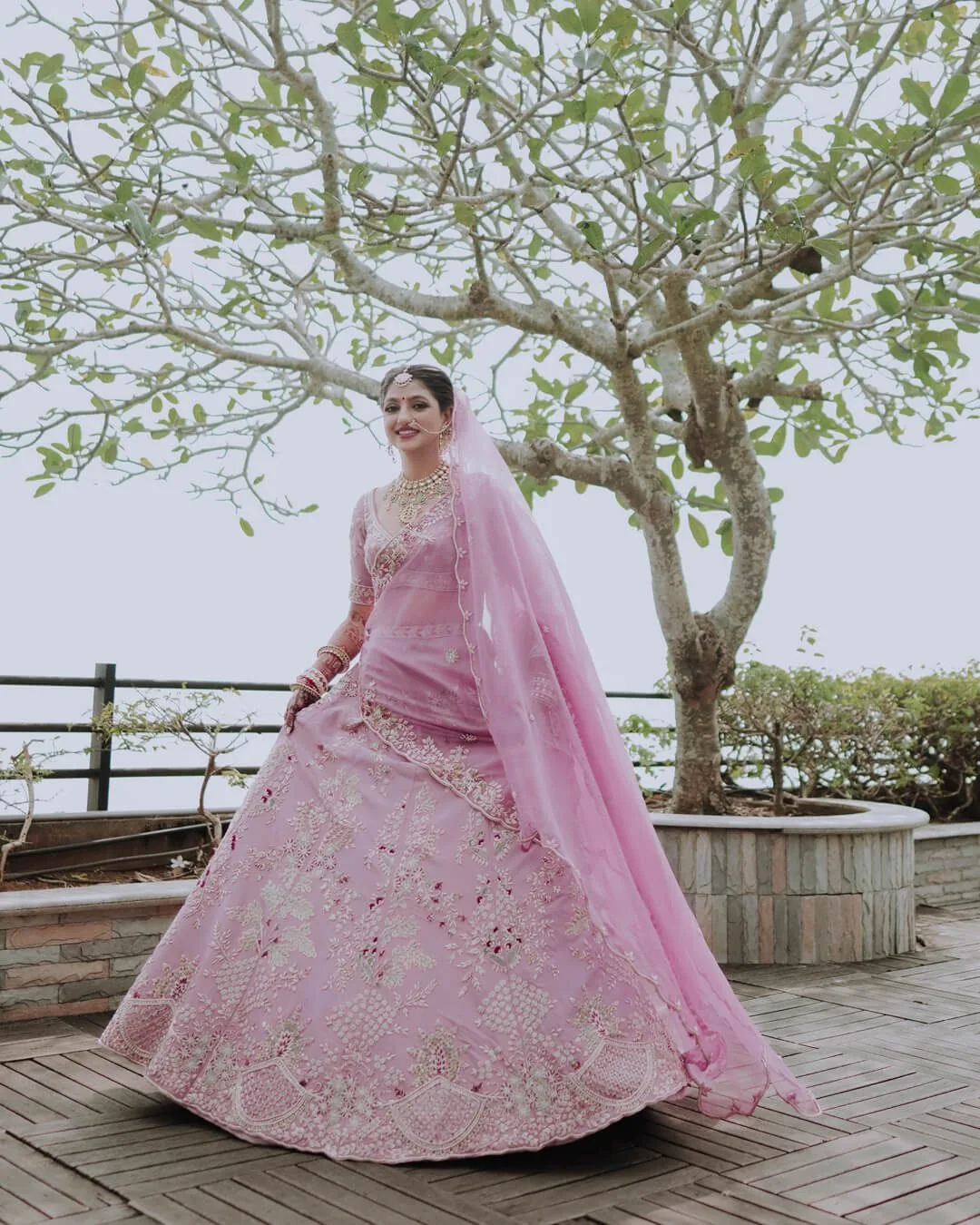 PRIYANKA & VIVEK — wedding candid moment