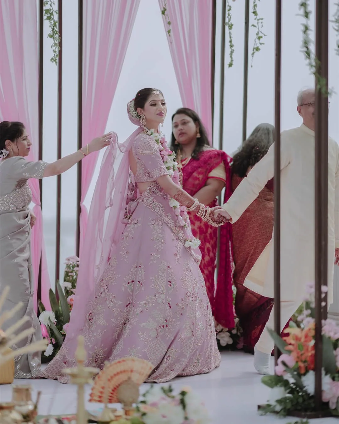 PRIYANKA & VIVEK — wedding traditions