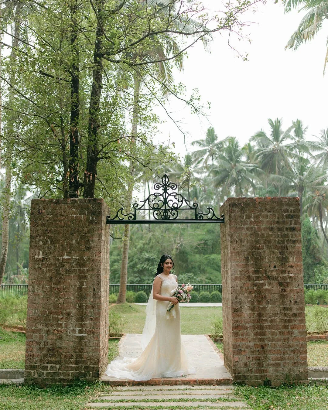 Aneena and Gary — wedding story hero